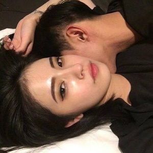 Meet your Posher, Ega